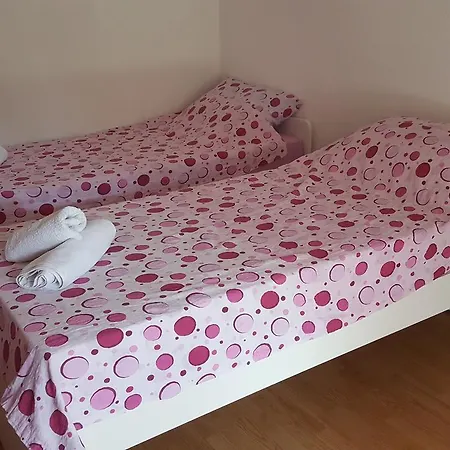 Pink דירה *