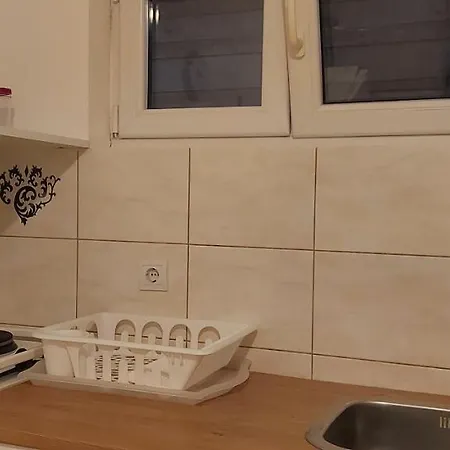 Apartment Pink *