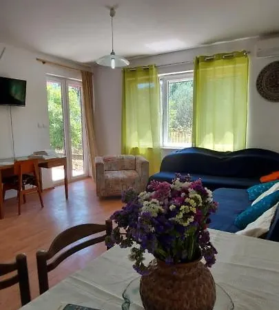 Pink Apartment *