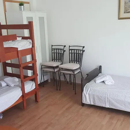 Pink Apartment Mlini